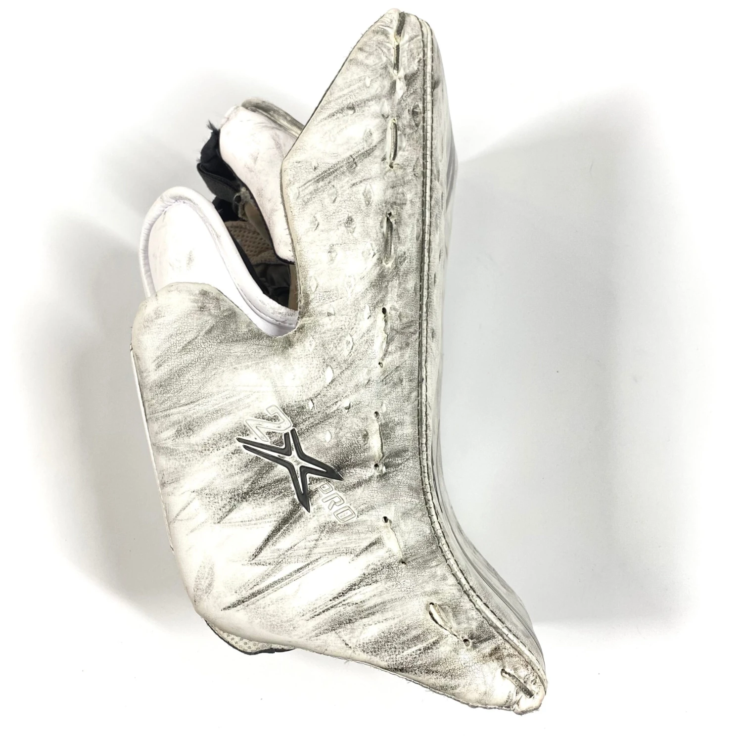 Bauer Vapor 2X Pro - Used Pro Stock Goalie Blocker (White) 2 Bauer Vapor 2X Pro - Used Pro Stock Goalie Blocker (White) - Image 2