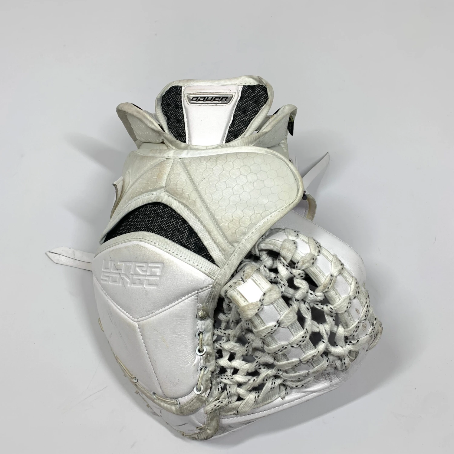 Bauer Supreme 2S Pro - Used Pro Stock Goalie Glove - Full Right (White) 3 Bauer Supreme 2S Pro - Used Pro Stock Goalie Glove - Full Right (White) - Image 3