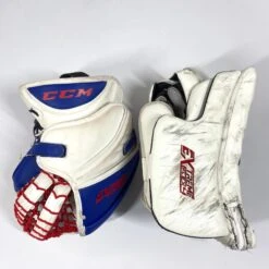 CCM Extreme Flex IV - Used Pro Stock Goalie Pads - Full Set (White/Blue/Red) 18 CCM Extreme Flex IV - Used Pro Stock Goalie Pads - Full Set (White/Blue/Red) -Hockey Stick Man Shop Photo2023 05 04 43729PM