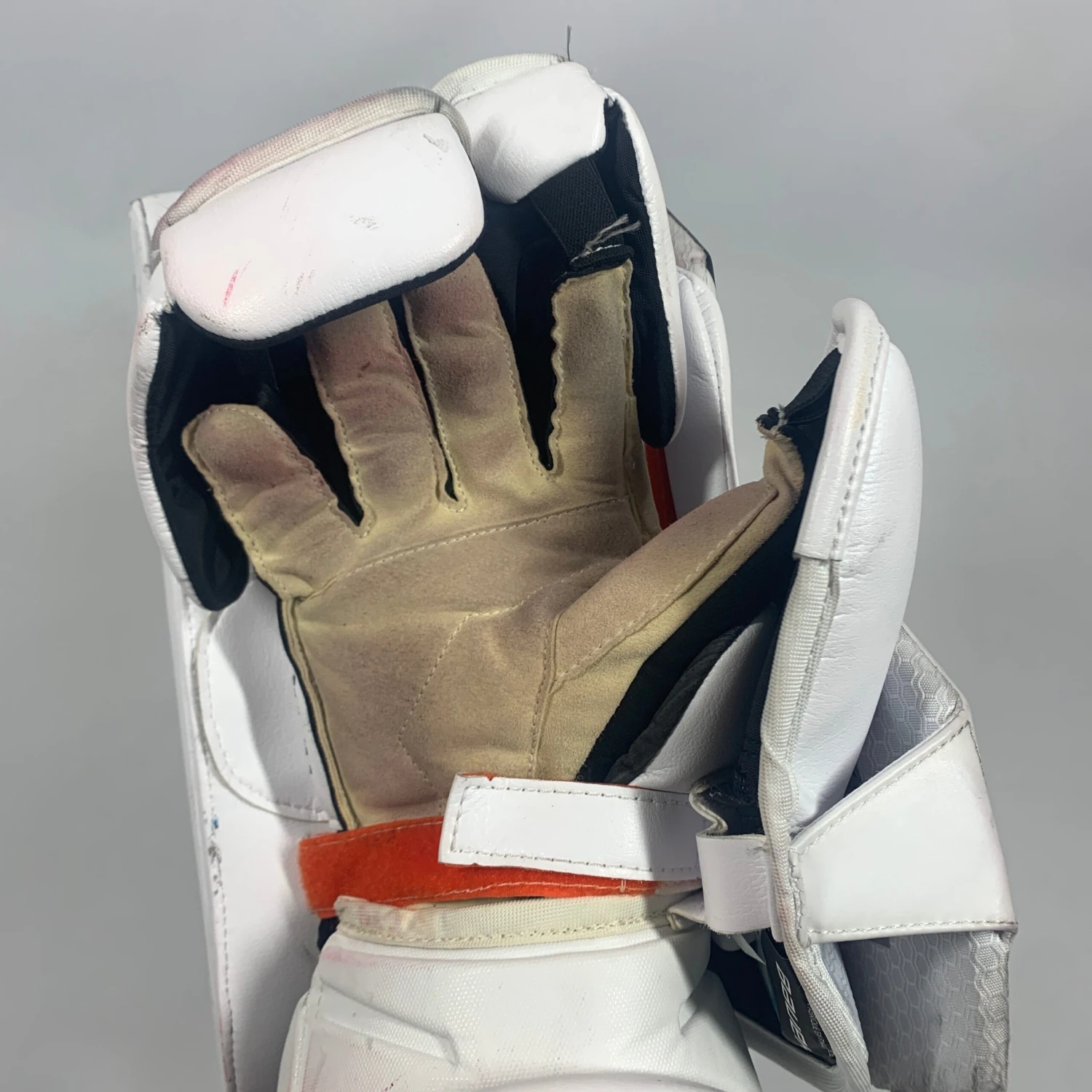 Used Bauer Vapor Hyperlite - Pro Stock Goalie Blocker (Navy/Orange) 3 Used Bauer Vapor Hyperlite - Pro Stock Goalie Blocker (Navy/Orange) - Image 3