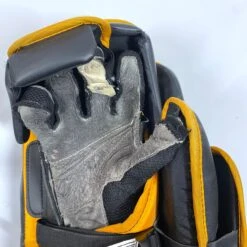 CCM Extreme Flex IV - Used Pro Stock Goalie Full Set (Black/Yellow) 19 CCM Extreme Flex IV - Used Pro Stock Goalie Full Set (Black/Yellow) -Hockey Stick Man Shop Photo2023 06 13 13745PM