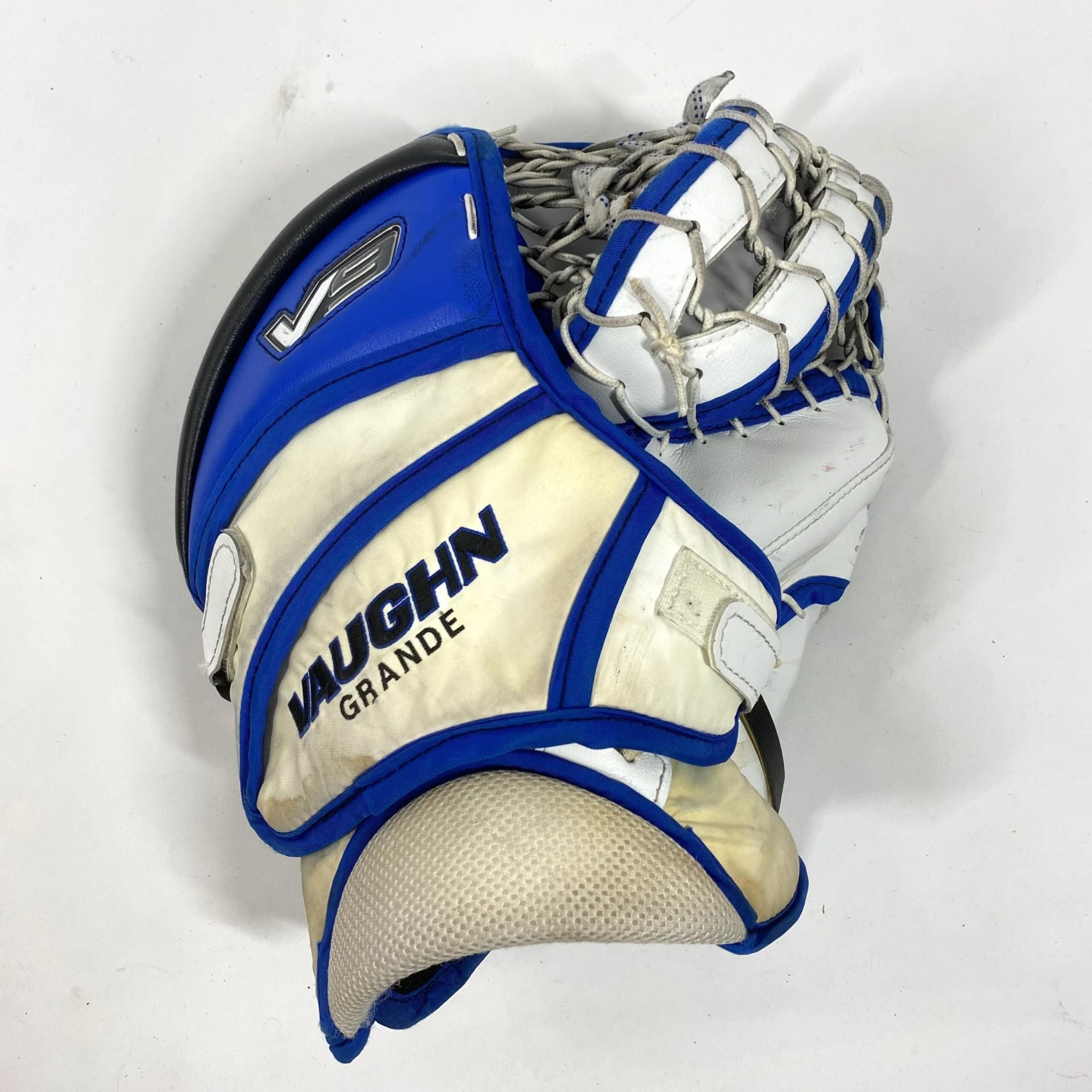 Vaughn Velocity V9 - Used Pro Stock Goalie Glove - (White/Purple/Blue) 3 Vaughn Velocity V9 - Used Pro Stock Goalie Glove - (White/Purple/Blue) - Image 3