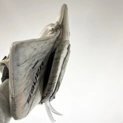 Bauer Vapor 2X Pro - Used Pro Stock Goalie Glove (White) -Hockey Stick Man Shop Photo2023 06 15 23449PM