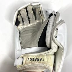 Vaughn Velocity V9 - Used Goalie Blocker (Red/White/Blue) -Hockey Stick Man Shop Photo2023 07 04 60653PM