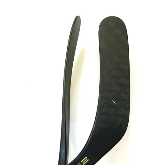 Nick Ritchie Pro Stock - CCM Ribcor Trigger ASY (NHL) 2 Nick Ritchie Pro Stock - CCM Ribcor Trigger ASY (NHL) - Image 2