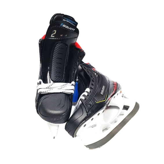 Bauer Vapor 2X Pro Hockey Skates - Size L 5.25D R 4.75D 1 Bauer Vapor 2X Pro Hockey Skates - Size L 5.25D R 4.75D